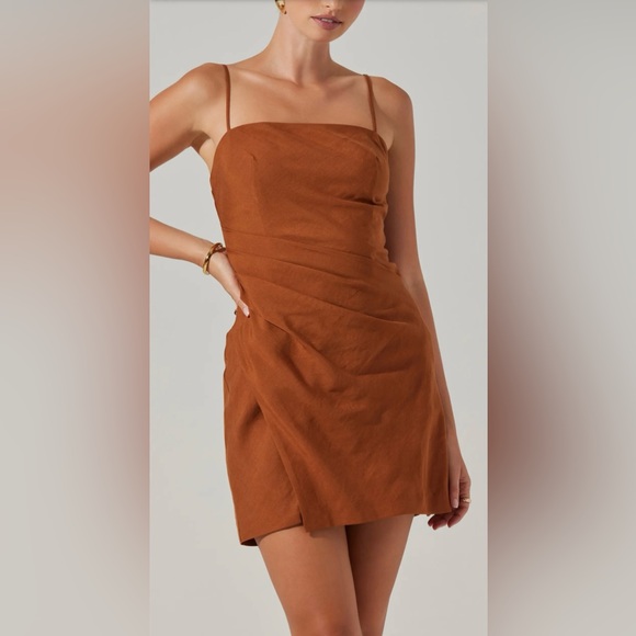 NWOT Astr the Label Isadora Pleated linen brown Minidress size women medium (P) - Picture 1 of 16